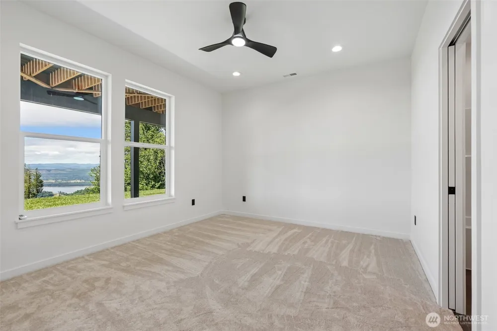 340 Anderson Drive Kalama, WA 98625