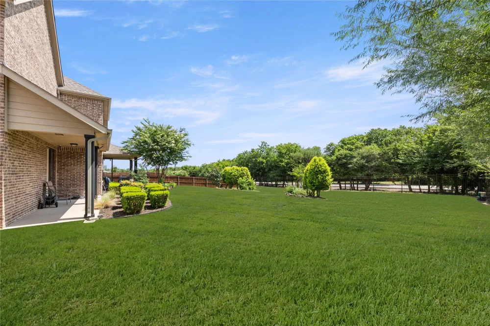 306 Waterford Lane Sunnyvale, TX 75182