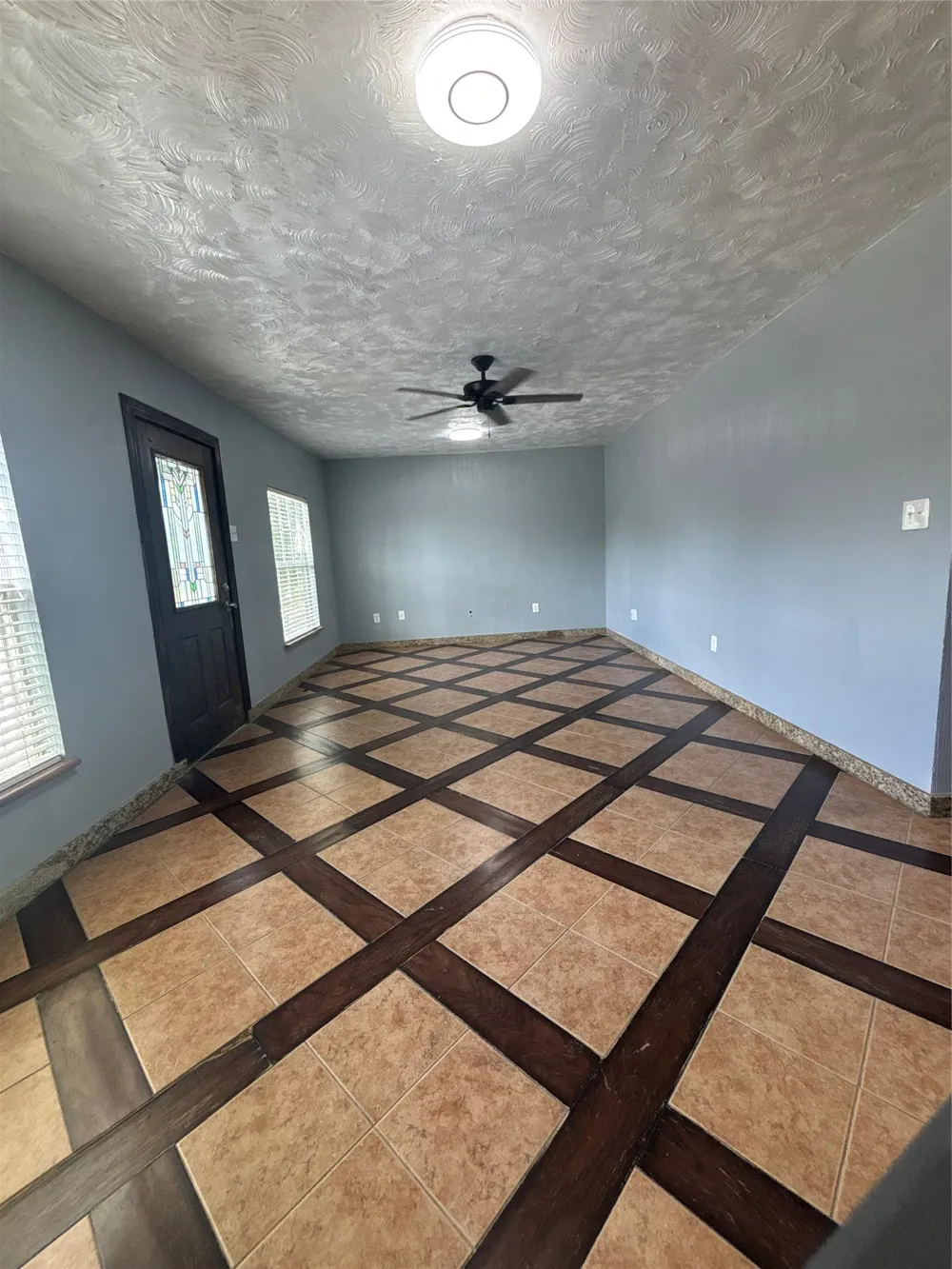 2218 Rockefeller Boulevard Dallas, TX 75203