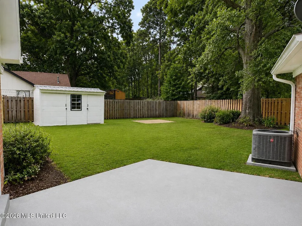 517 E Olympic Drive Flowood, MS 39232