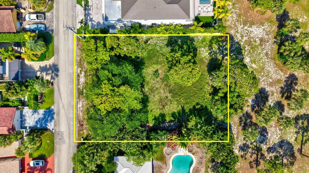 442 E Royal Palm Road Boca Raton, FL 33432