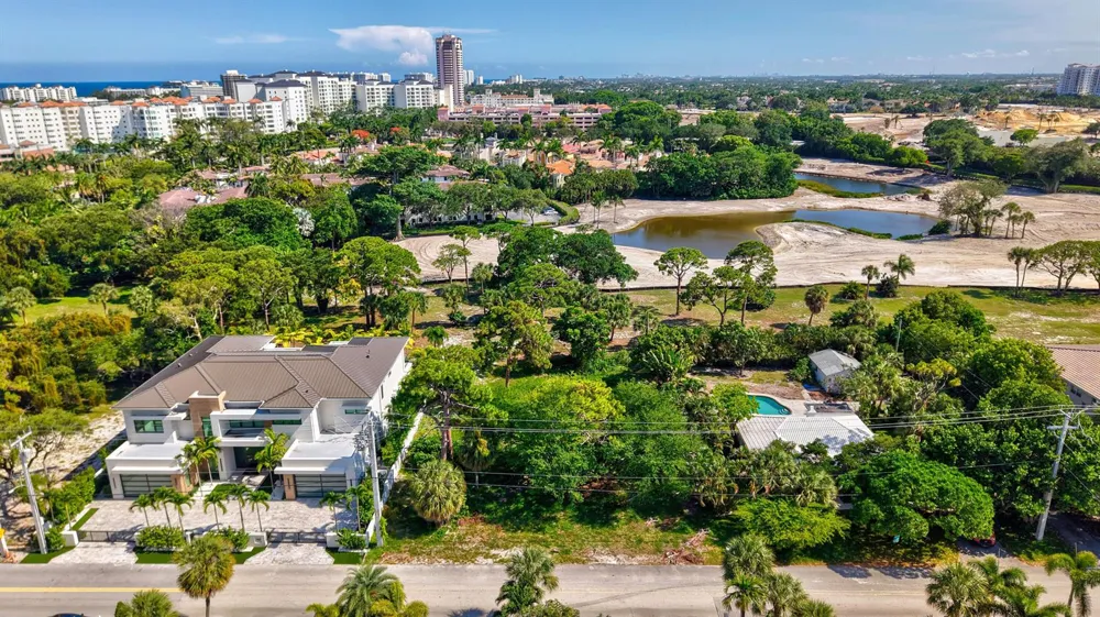 442 E Royal Palm Road Boca Raton, FL 33432