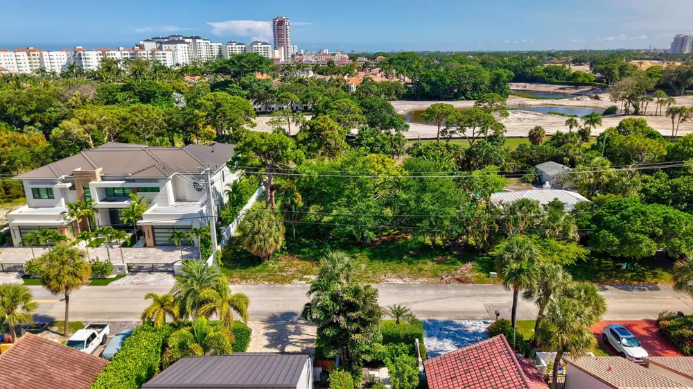 442 E Royal Palm Road Boca Raton, FL 33432