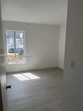 20922 NW 39th Ave Miami Gardens, FL 33055