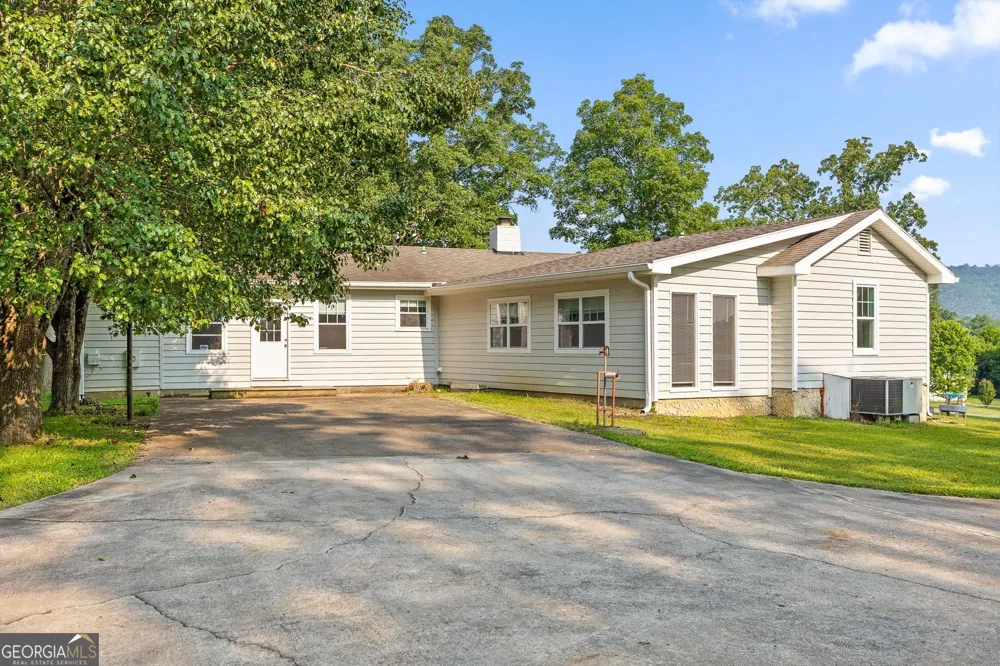 271 Melissa DR Trenton, GA 30752