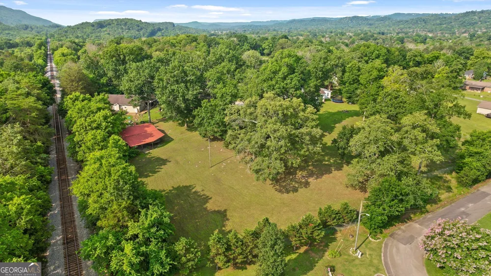 271 Melissa DR Trenton, GA 30752