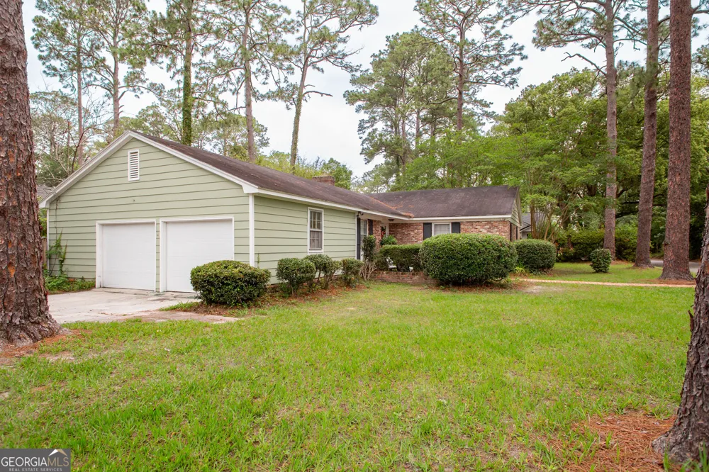 1601 Oconee RD Waycross, GA 31501