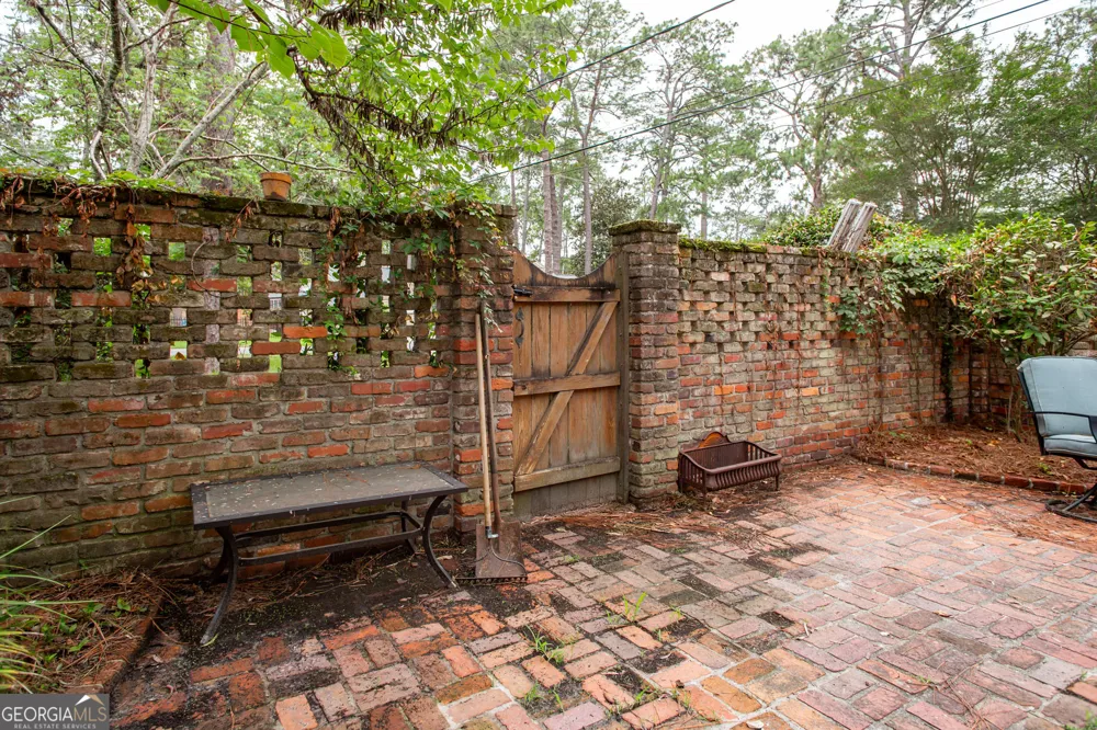 1601 Oconee RD Waycross, GA 31501