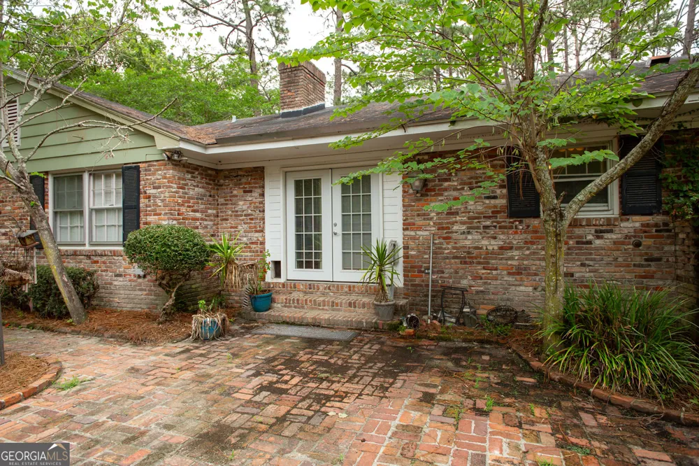 1601 Oconee RD Waycross, GA 31501