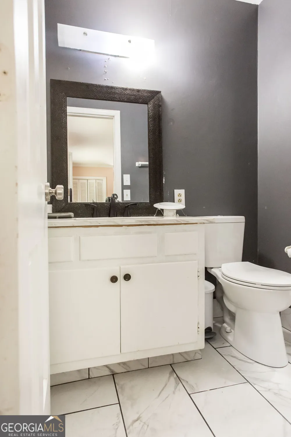 1601 Oconee RD Waycross, GA 31501