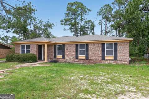 3812 Fairington DR