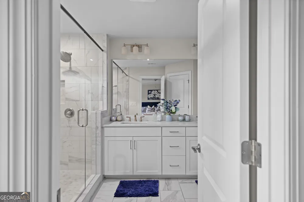 2042 Violet LN Brookhaven, GA 30319