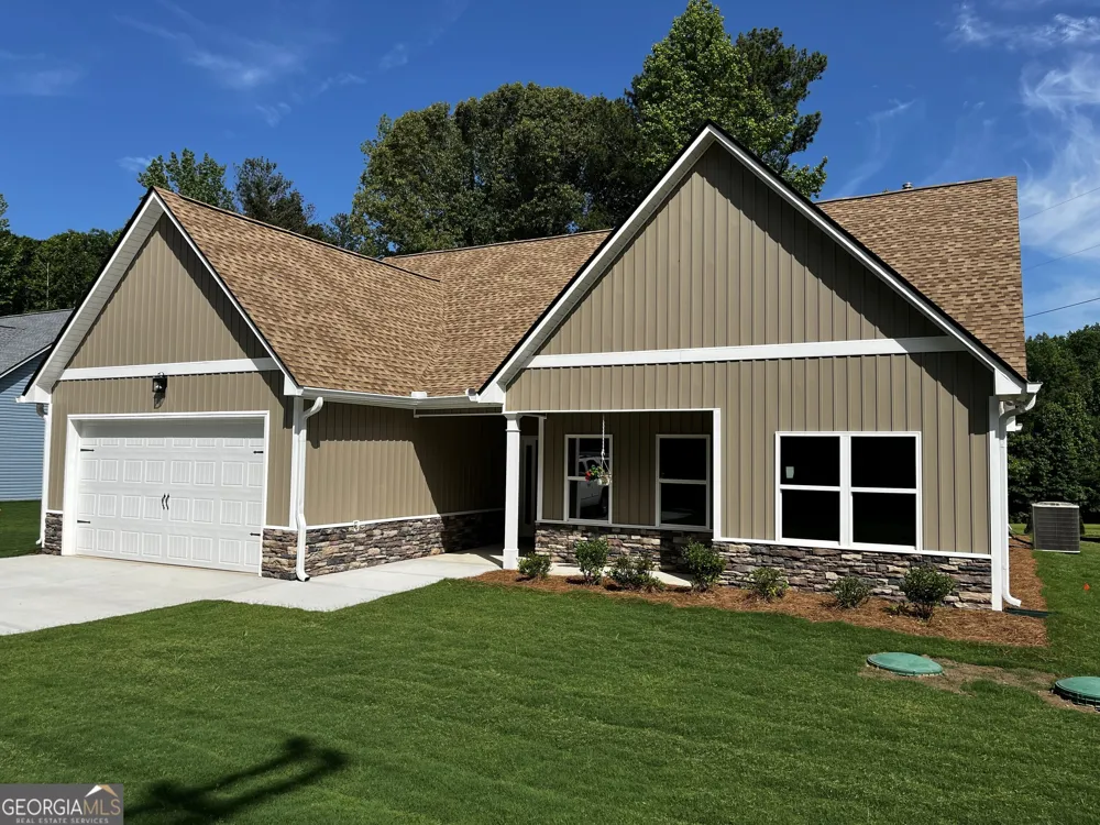 1932 Cochran Ridge RD Hiram, GA 30141