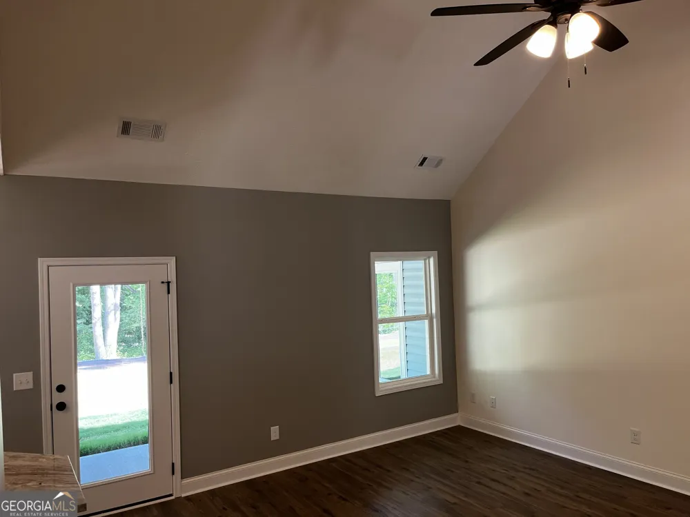 1932 Cochran Ridge RD Hiram, GA 30141
