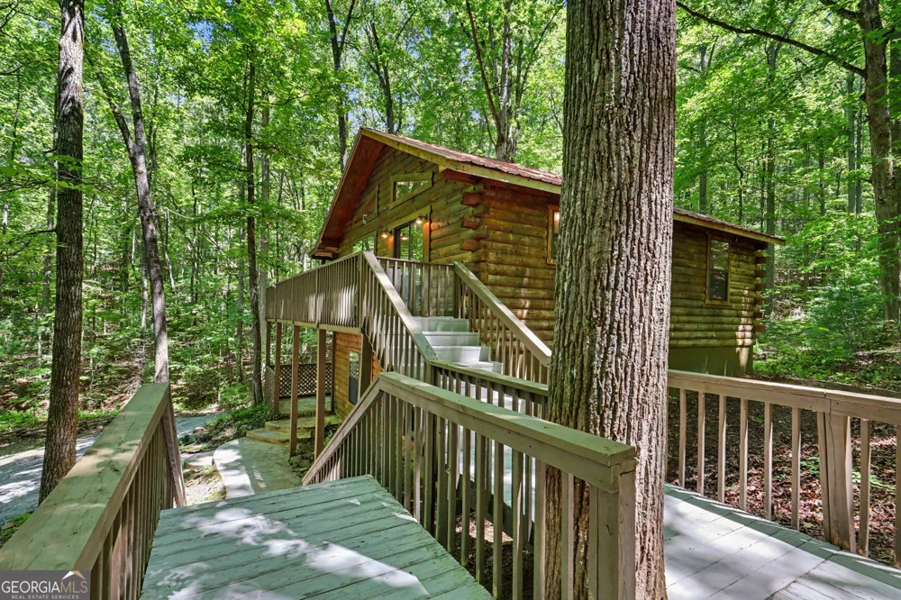 252 Navigator LN Tiger, GA 30576