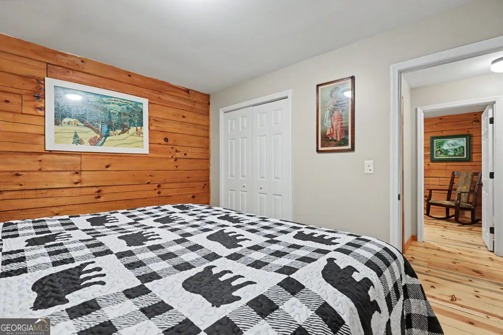252 Navigator LN Tiger, GA 30576