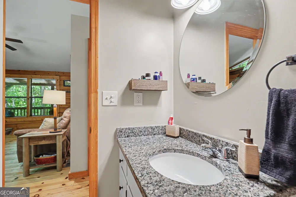 252 Navigator LN Tiger, GA 30576