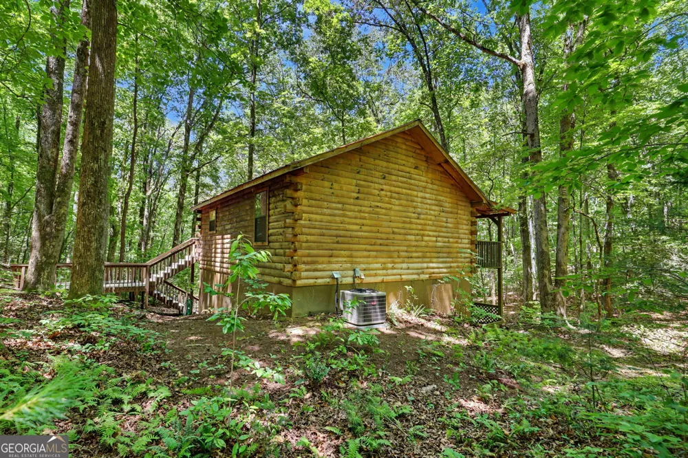 252 Navigator LN Tiger, GA 30576