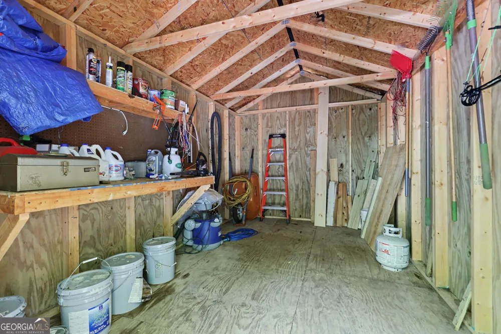 252 Navigator LN Tiger, GA 30576