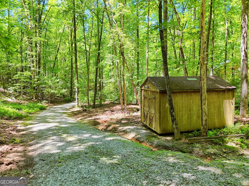 252 Navigator LN Tiger, GA 30576