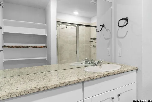 2965 Wolfcreek New Braunfels, TX 78130