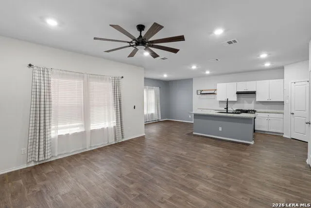 2965 Wolfcreek New Braunfels, TX 78130