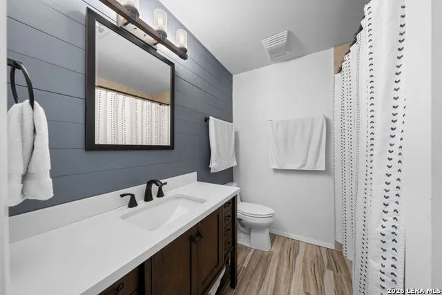 106 Seamoor Fredericksburg, TX 78624