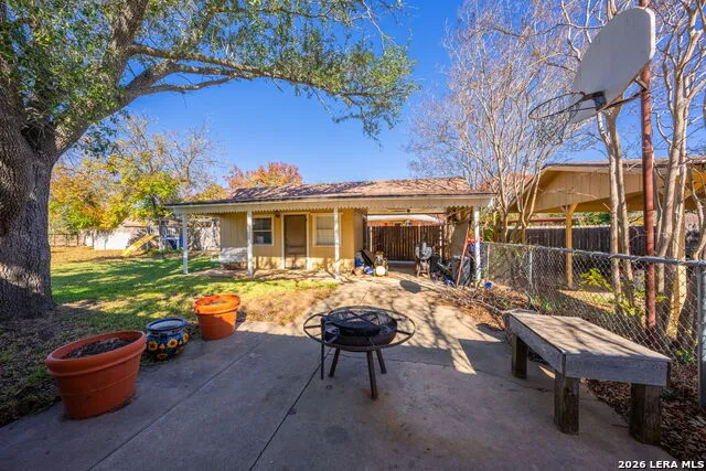 106 Seamoor Fredericksburg, TX 78624