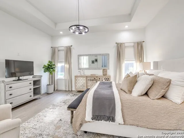 218 Edgewood Cir Bandera, TX 78003