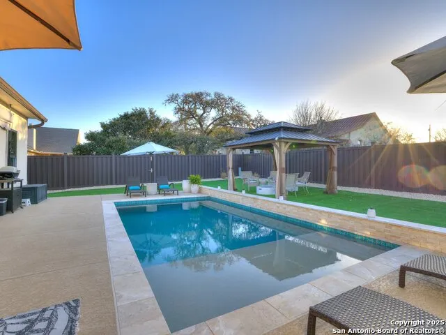 218 Edgewood Cir Bandera, TX 78003