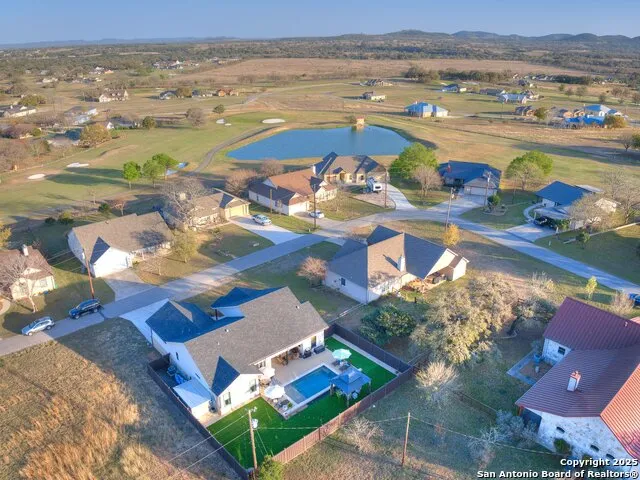 218 Edgewood Cir Bandera, TX 78003