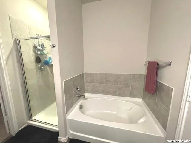 13511 Eden St Hedwig, TX 78152