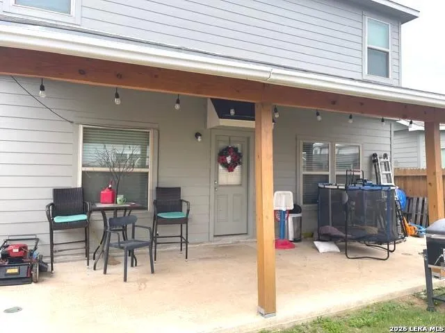 13511 Eden St Hedwig, TX 78152