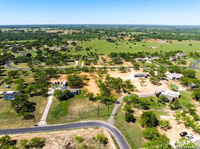 22218 Savannah Von Ormy, TX 78073