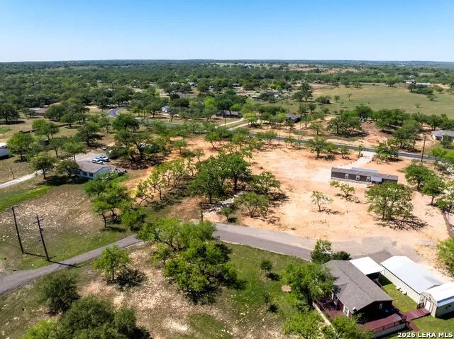 22218 Savannah Von Ormy, TX 78073
