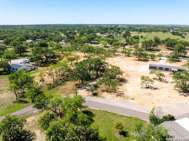 22218 Savannah Von Ormy, TX 78073