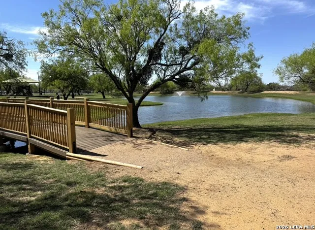 22218 Savannah Von Ormy, TX 78073