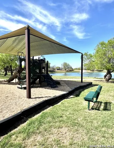 22218 Savannah Von Ormy, TX 78073