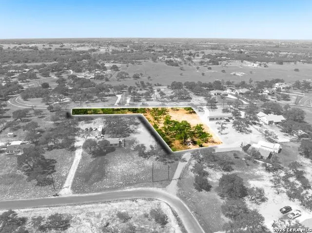 22218 Savannah Von Ormy, TX 78073