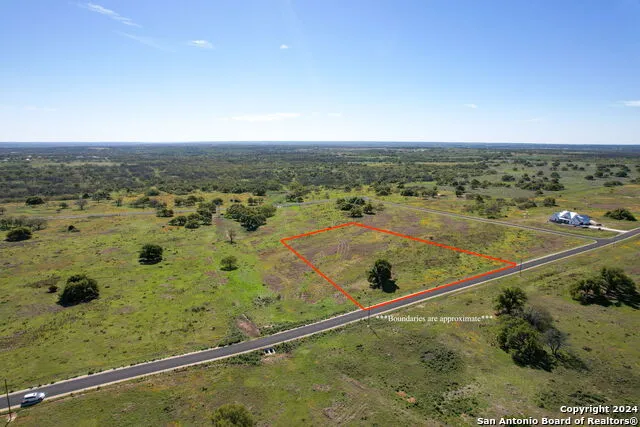 167 NW Nantan Ln Harper, TX 78631