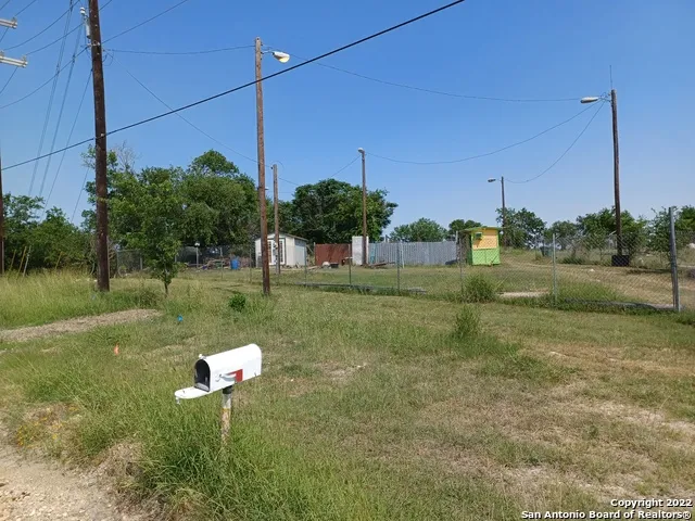 12232 Interstate 10 Converse, TX 78109