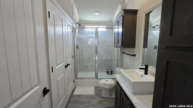 13083 Fm 2779 Moore, TX 78057