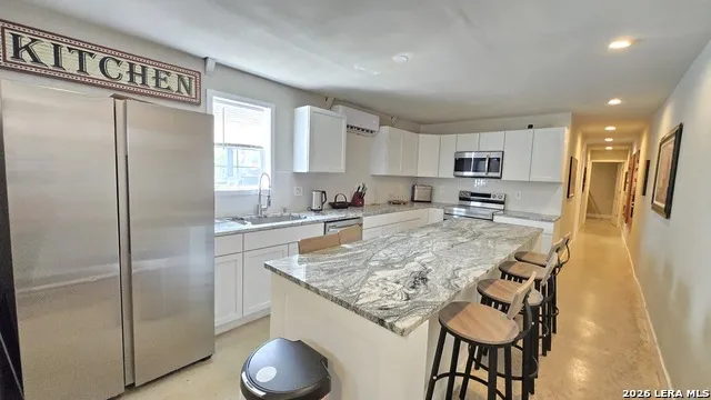 13083 Fm 2779 Moore, TX 78057