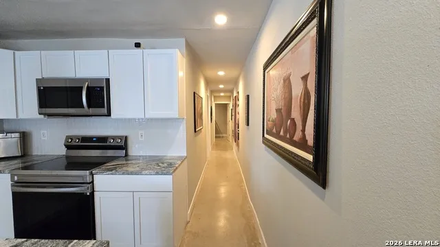 13083 Fm 2779 Moore, TX 78057