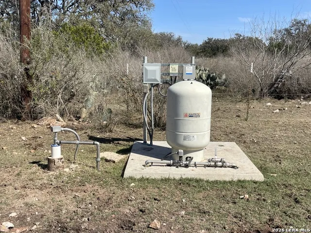 2135 Pr 3214 Dhanis, TX 78850