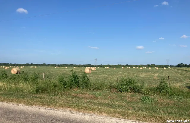 0 County Road 117 Floresville, TX 78114