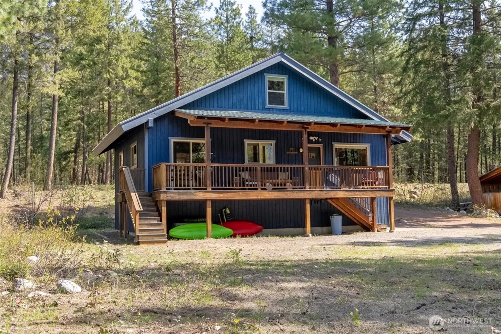 225 C Lost River Road Mazama, WA 98833