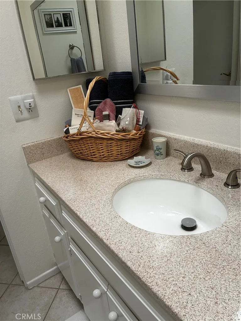 26064 Verde Grande Court Menifee, CA 92586