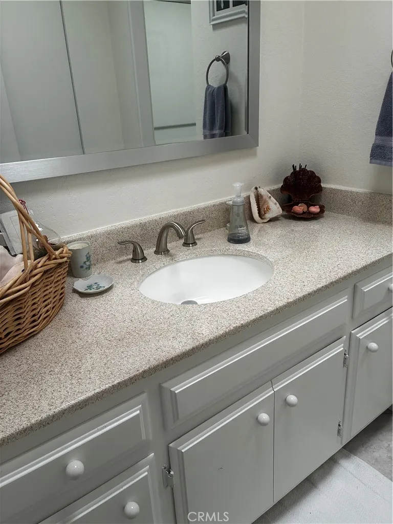 26064 Verde Grande Court Menifee, CA 92586