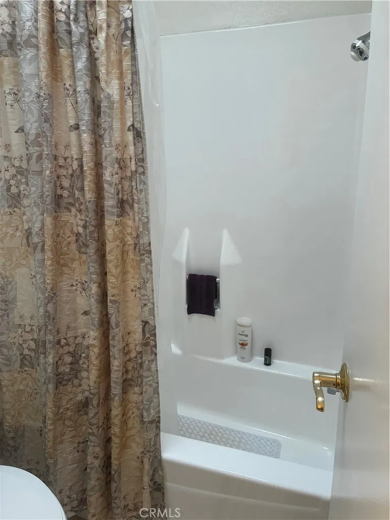26064 Verde Grande Court Menifee, CA 92586